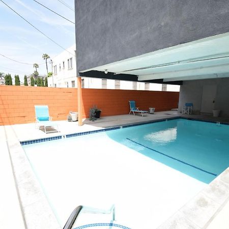 Hollywood Business Suites Los Angeles Exterior foto